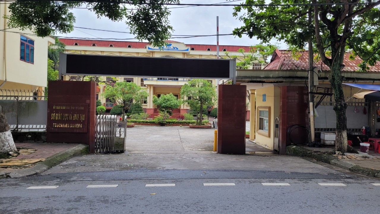 Vụ lùm xùm điểm thi ở Thái Bình: Một số trường hoãn nhận học sinh vào 10- Ảnh 1. Vụ lùm xùm điểm thi ở Thái Bình: Một số trường hoãn nhận học sinh vào 10- Ảnh 1.