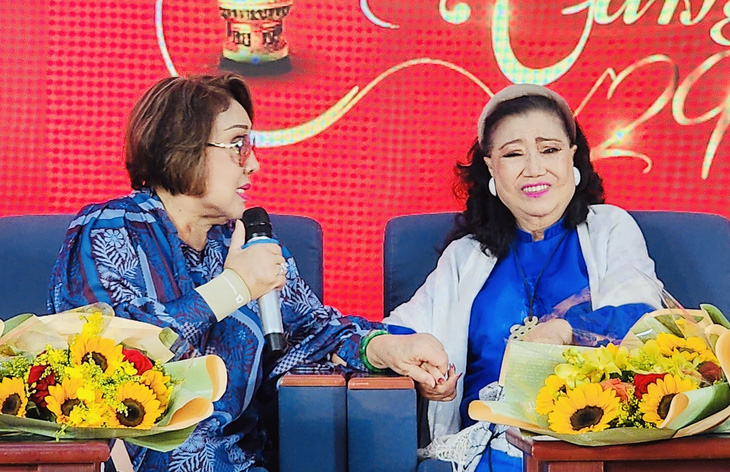 NSND Lệ Thủy với NSND Lệ Thủy với