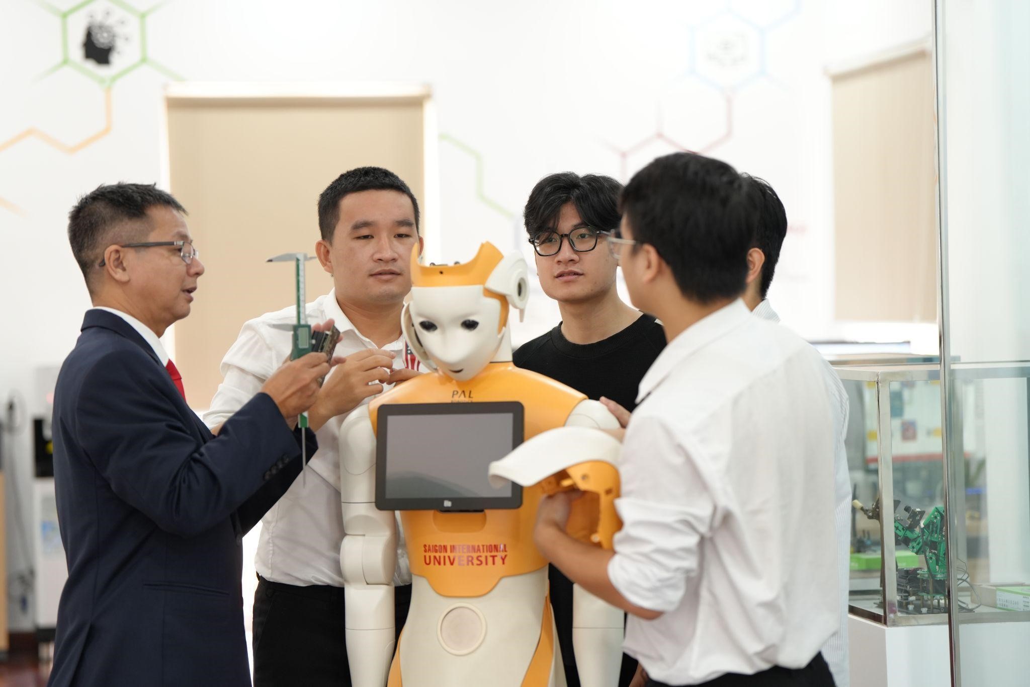 Chương trình Cử nhân ngành Khoa học máy tính của Trường Đại học Quốc tế Sài Gòn (SIU) chính thức đạt kiểm định quốc tế ABET Chương trình Cử nhân ngành Khoa học máy tính của Trường Đại học Quốc tế Sài Gòn (SIU) chính thức đạt kiểm định quốc tế ABET