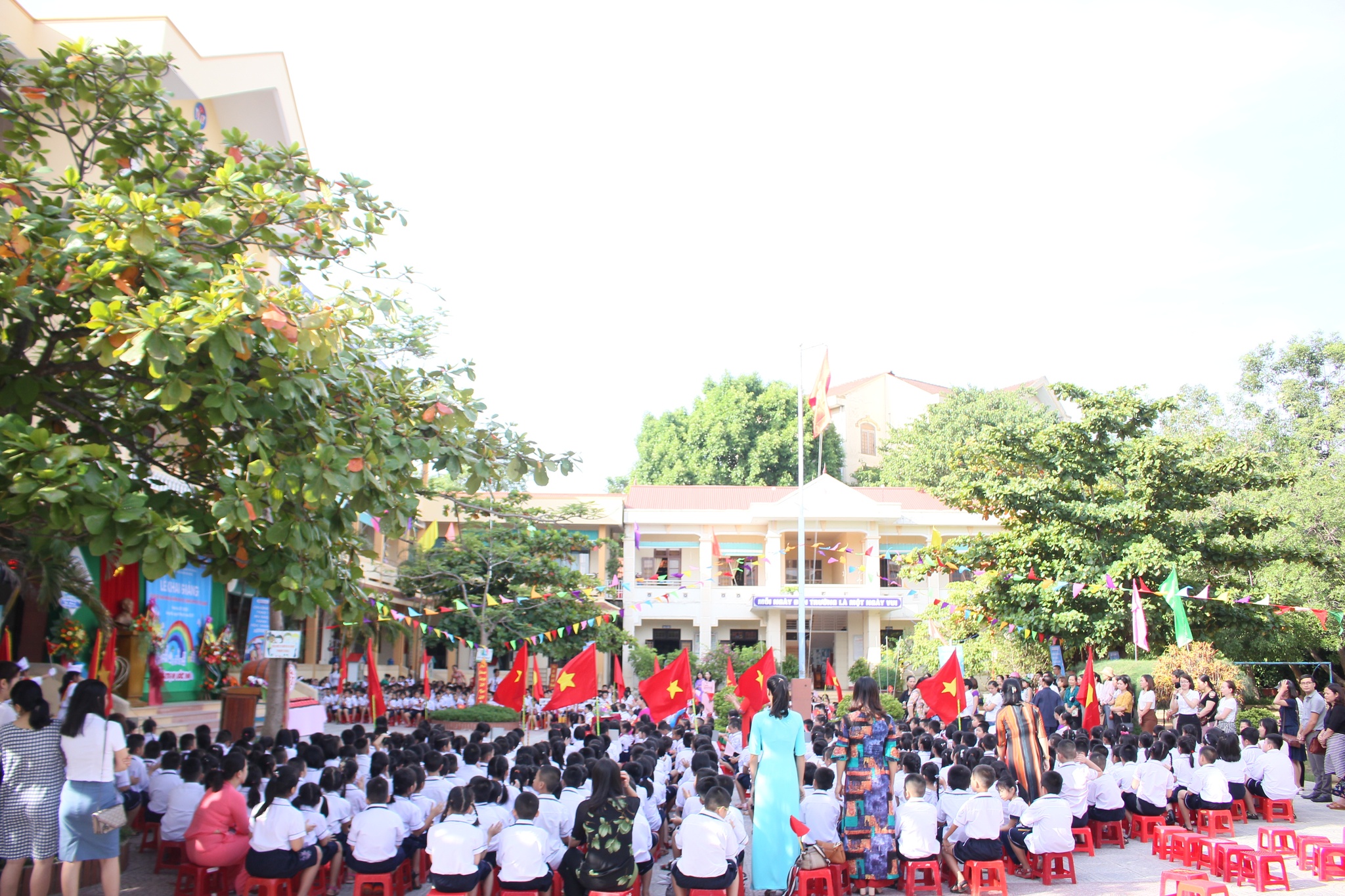 Ngày 26.8, học sinh Quảng Trị tựu trường- Ảnh 1. Ngày 26.8, học sinh Quảng Trị tựu trường- Ảnh 1.