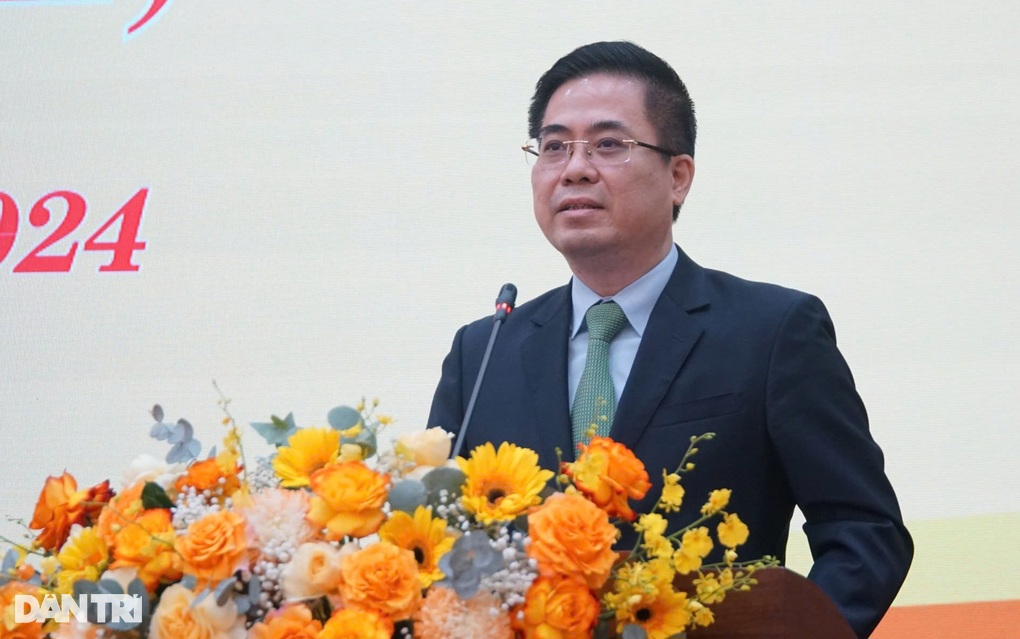 Ông Nguyễn Hoàng Giang được phê chuẩn làm Chủ tịch tỉnh Quảng Ngãi - 1 Ông Nguyễn Hoàng Giang được phê chuẩn làm Chủ tịch tỉnh Quảng Ngãi - 1
