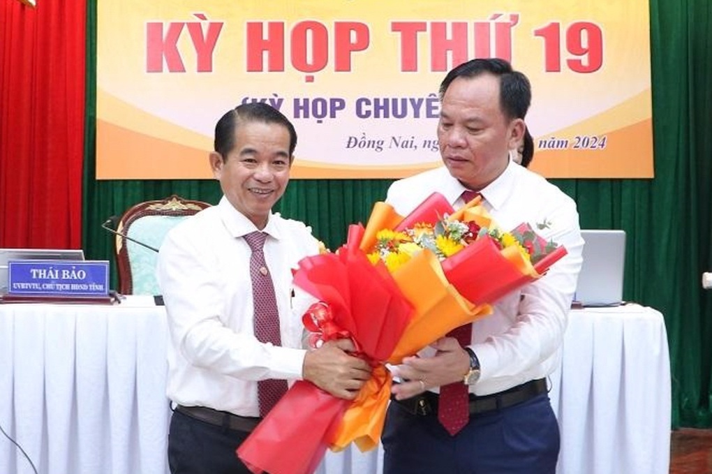 Ông Võ Tấn Đức được bầu làm Chủ tịch UBND tỉnh Đồng Nai - 1 Ông Võ Tấn Đức được bầu làm Chủ tịch UBND tỉnh Đồng Nai - 1