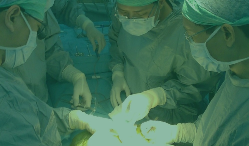 Quả thận bé trai 5 tháng chứa 1,5 lít nước- Ảnh 1. Quả thận bé trai 5 tháng chứa 1,5 lít nước- Ảnh 1.