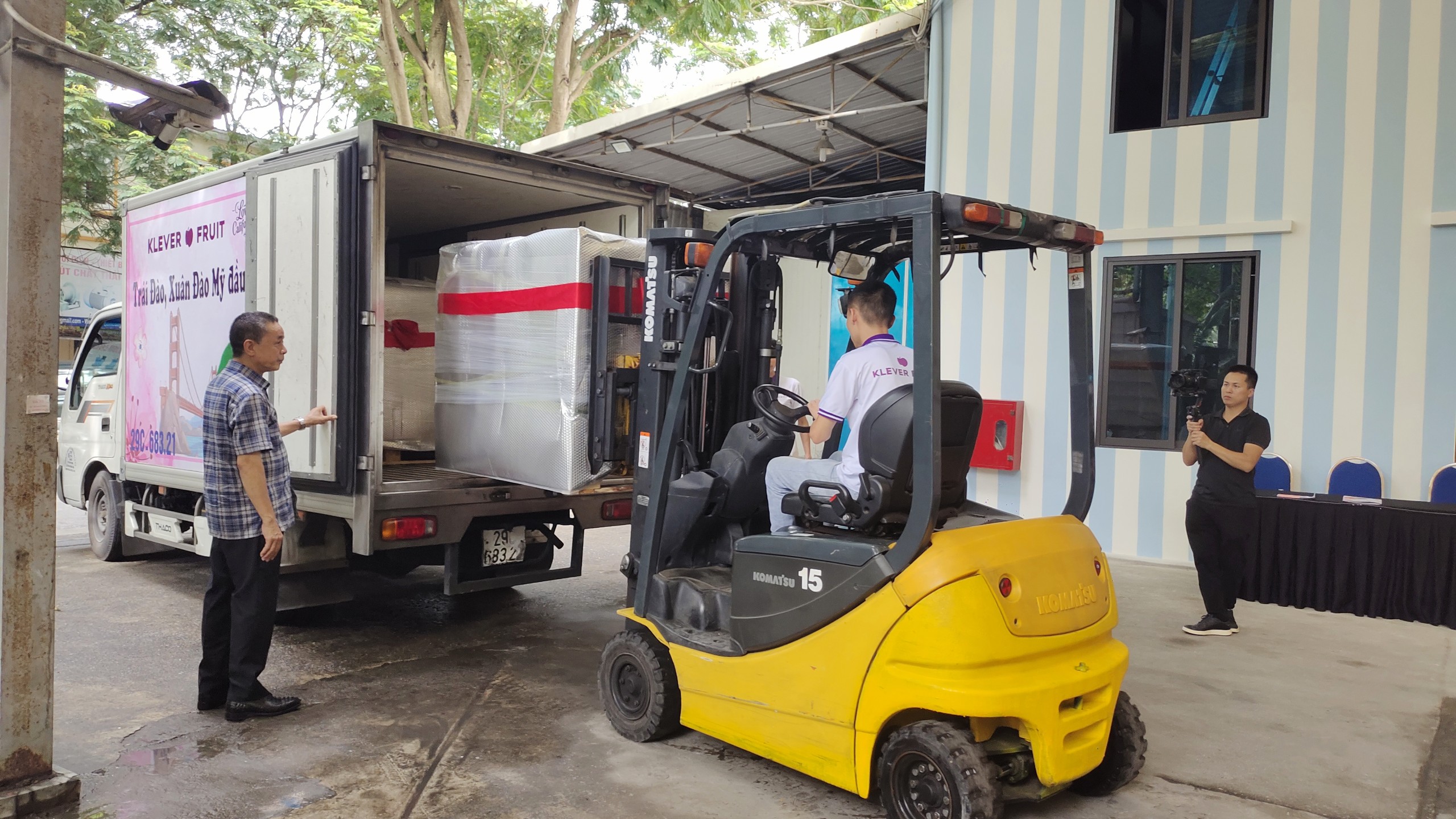 Lần đầu tiên Việt Nam nhập khẩu quả đào, xuân đào Mỹ, - Ảnh 2.