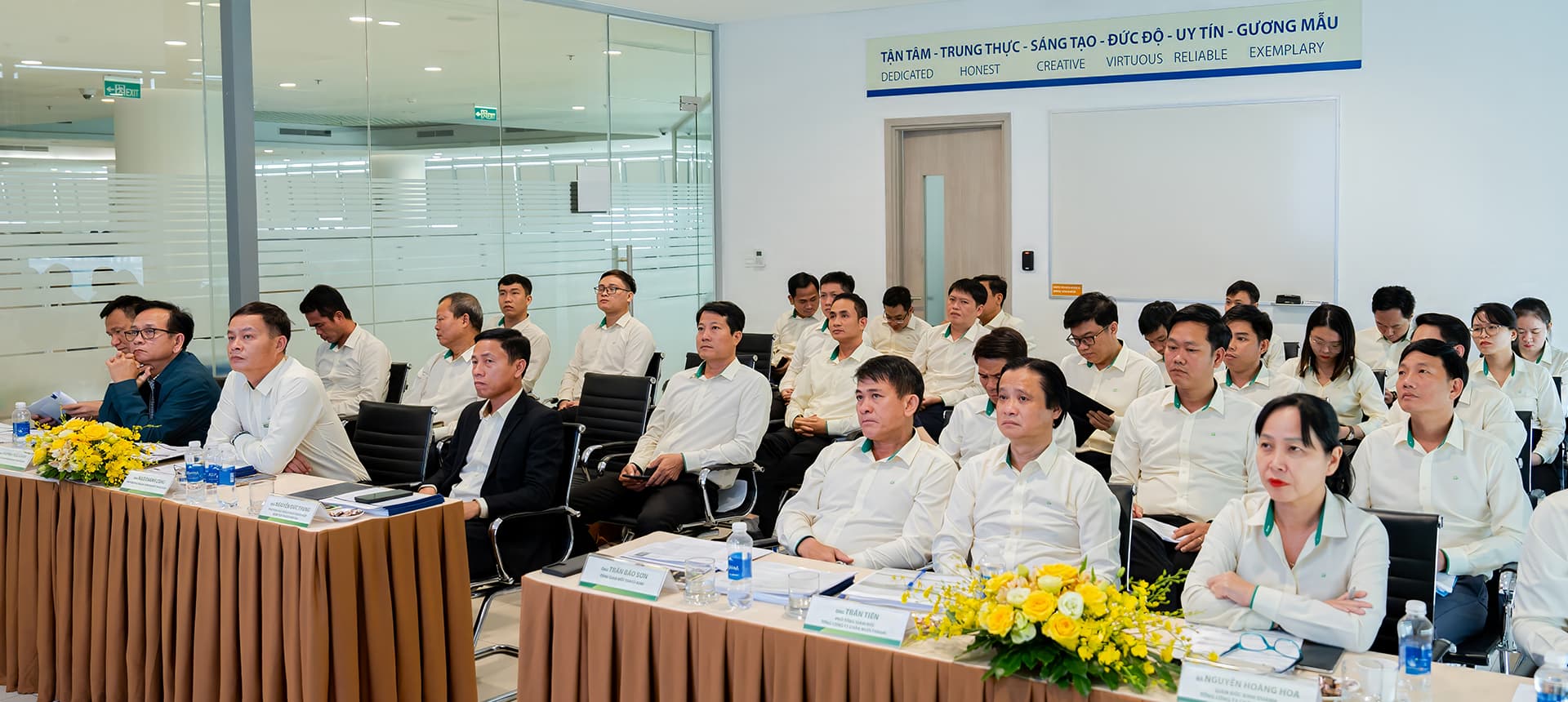 Hội nghị Triển khai kế hoạch hoạt động và quản trị 6 tháng cuối năm 2024 của Tổng Công ty Chăn nuôi heo Hội nghị Triển khai kế hoạch hoạt động và quản trị 6 tháng cuối năm 2024 của Tổng Công ty Chăn nuôi heo
