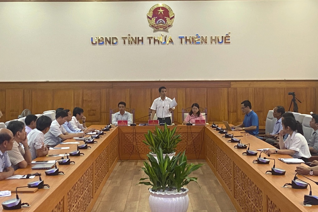 Thi công chức ở Thừa Thiên Huế: Chủ tịch tỉnh cũng không thể can thiệp được - 1 Thi công chức ở Thừa Thiên Huế: Chủ tịch tỉnh cũng không thể can thiệp được - 1