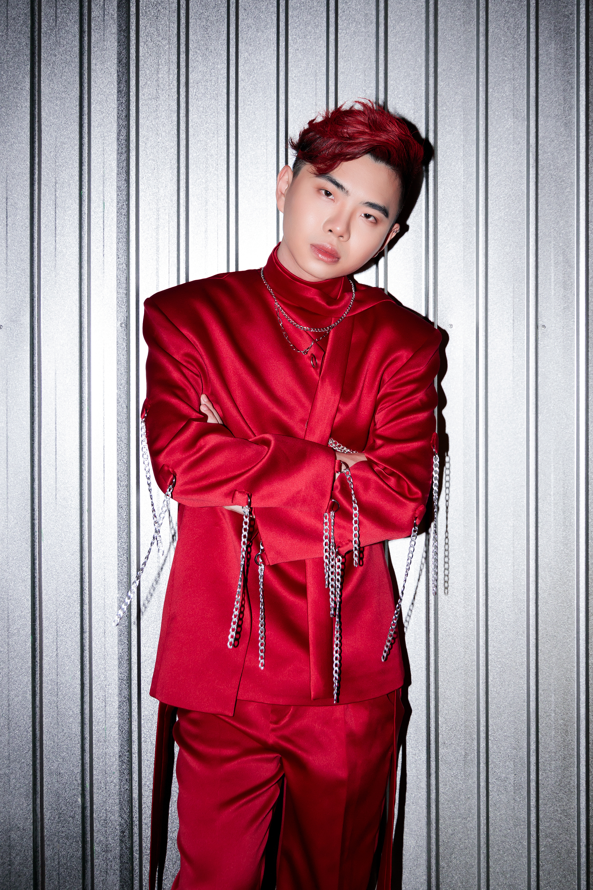 Thiếu gia tập đoàn nghìn tỉ lao vào showbiz - Ảnh 1. Thiếu gia tập đoàn nghìn tỉ lao vào showbiz - Ảnh 1.