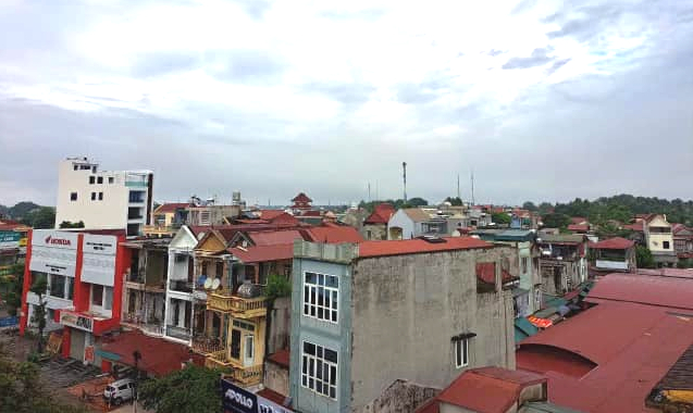 Thực hư hàng loạt mái nhà ở Thanh Hóa vẽ hình cờ Tổ quốc- Ảnh 2. Thực hư hàng loạt mái nhà ở Thanh Hóa vẽ hình cờ Tổ quốc- Ảnh 2.