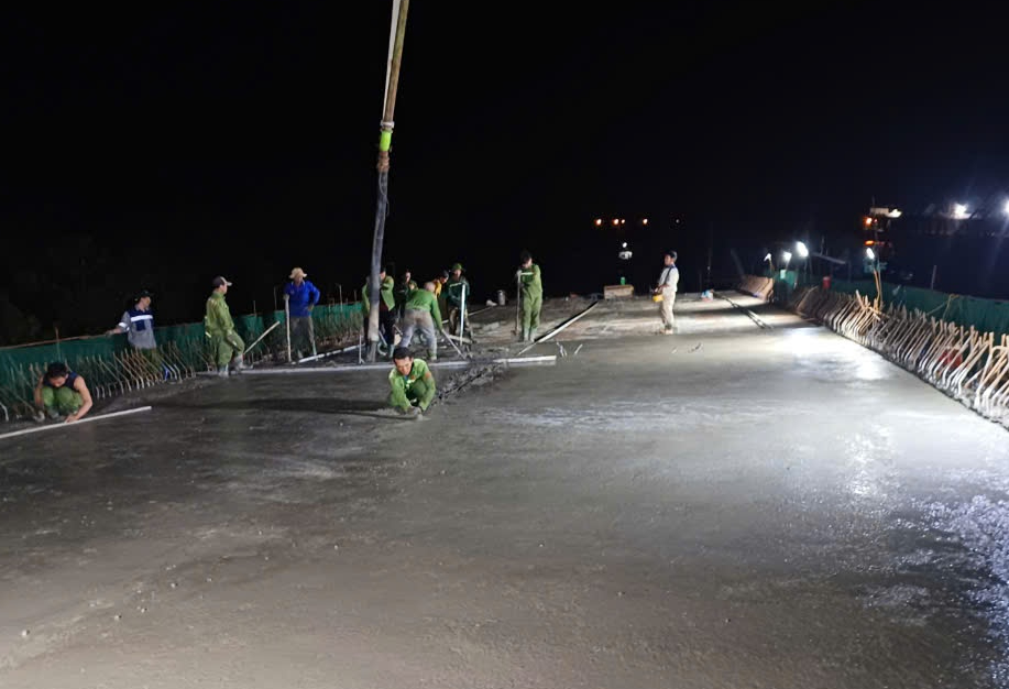 Thi công cao tốc ở Đông Nam Bộ: Tiến độ tốt vẫn duy trì Thi công cao tốc ở Đông Nam Bộ: Tiến độ tốt vẫn duy trì