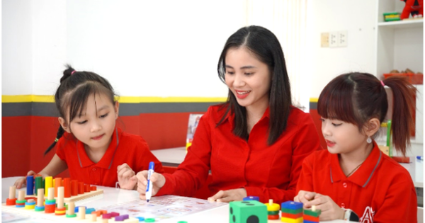 Tiếp tục thực hiện đổi mới căn bản, toàn diện giáo dục và đào tạo - Ảnh 1. Tiếp tục thực hiện đổi mới căn bản, toàn diện giáo dục và đào tạo - Ảnh 1.