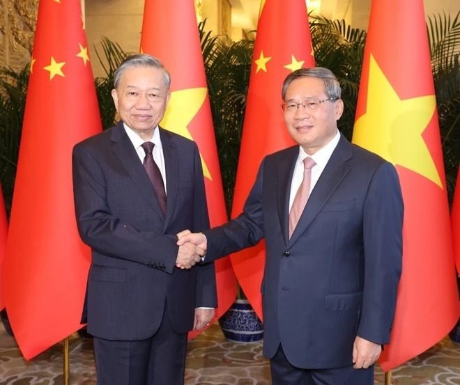 Tổng Bí thư, Chủ tịch nước Tô Lâm hội kiến Thủ tướng Trung Quốc Lý Cường. Ảnh:TTXVN