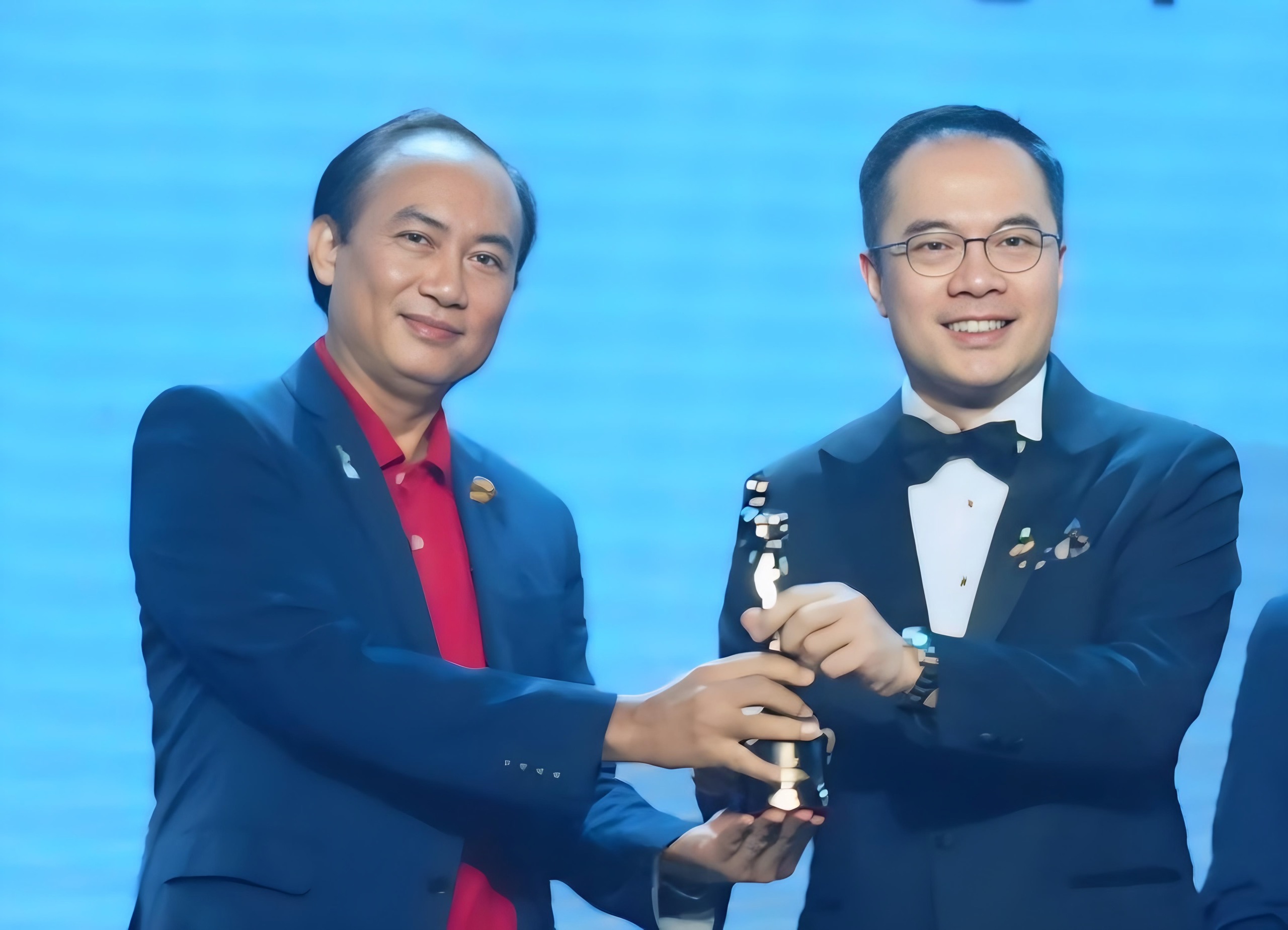 Vietjet được vinh danh là nơi làm việc tốt nhất châu Á- Ảnh 1. Vietjet được vinh danh là nơi làm việc tốt nhất châu Á- Ảnh 1.