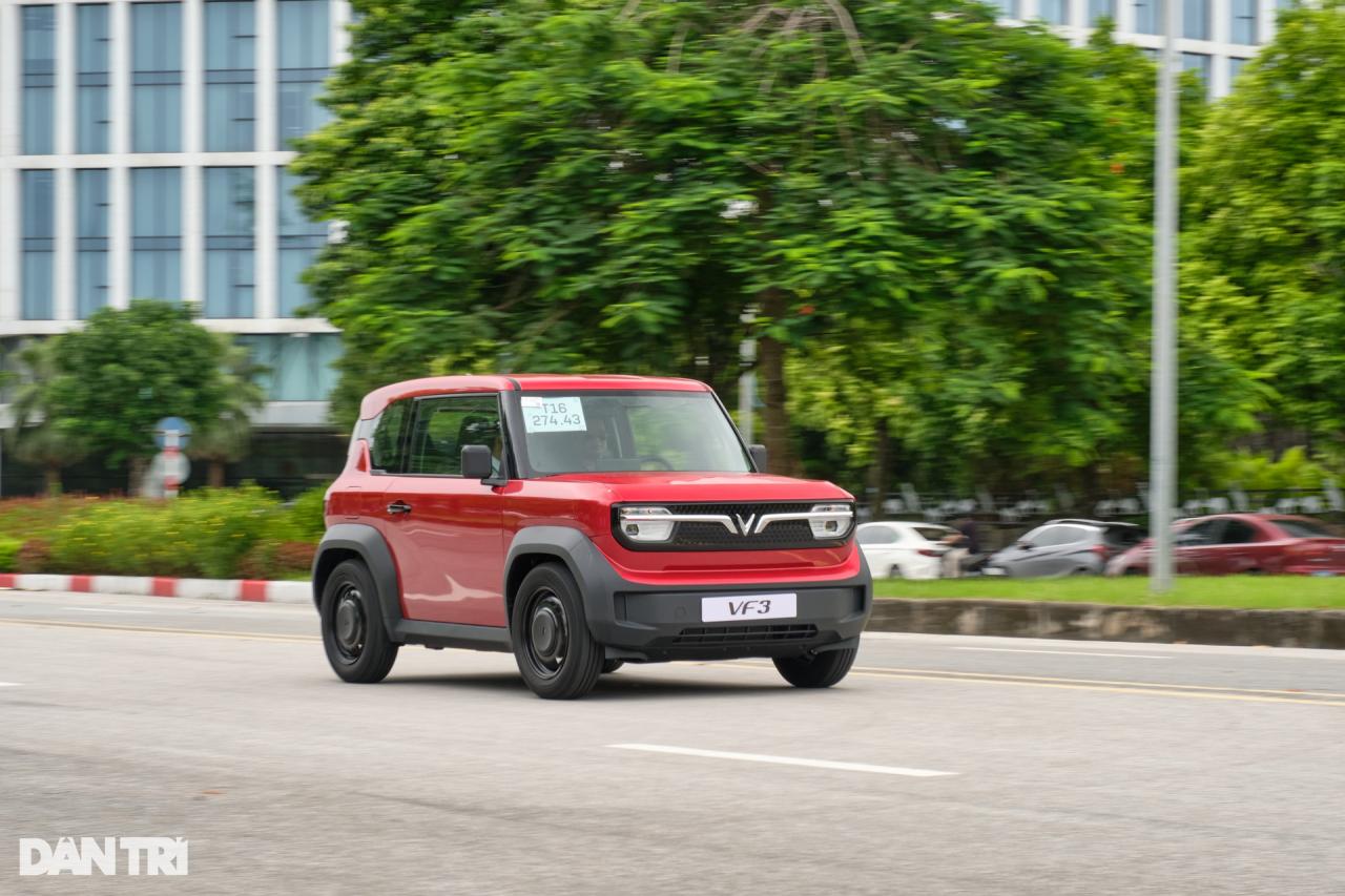 Trải nghiệm VinFast VF 3: Hoàn thiện tốt, cảm giác lái phù hợp với số đông - Vietnam.vn Trải nghiệm VinFast VF 3: Hoàn thiện tốt, cảm giác lái phù hợp với số đông