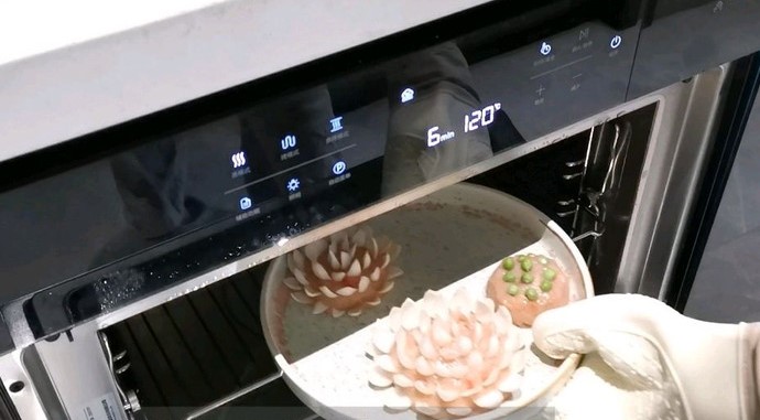 1 món ngon làm từ 2 nguyên liệu bất ngờ trông như những bông sen rực rỡ lại giúp dưỡng da mịn đẹp, giảm nếp nhăn - Ảnh 5. 1 món ngon làm từ 2 nguyên liệu bất ngờ trông như những bông sen rực rỡ lại giúp dưỡng da mịn đẹp, giảm nếp nhăn - Ảnh 5.