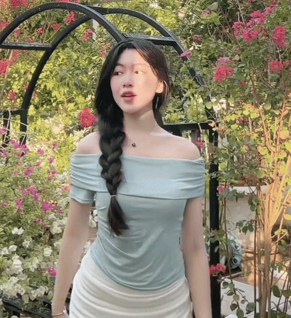 Lọ Lem cứ mê mãi 1 kiểu áo, tuy đơn giản nhưng lần nào mặc cũng xinh như công chúa- Ảnh 3. Lọ Lem cứ mê mãi 1 kiểu áo, tuy đơn giản nhưng lần nào mặc cũng xinh như công chúa- Ảnh 3.