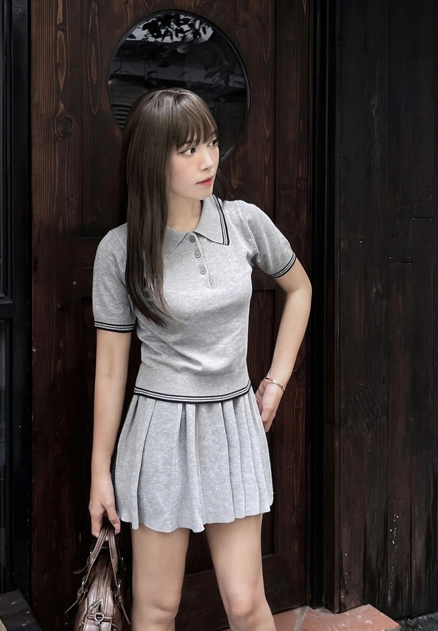 Áo polo giúp nàng thể hiện trọn vẹn vẻ cá tính năng động- Ảnh 2. Áo polo giúp nàng thể hiện trọn vẹn vẻ cá tính năng động- Ảnh 2.