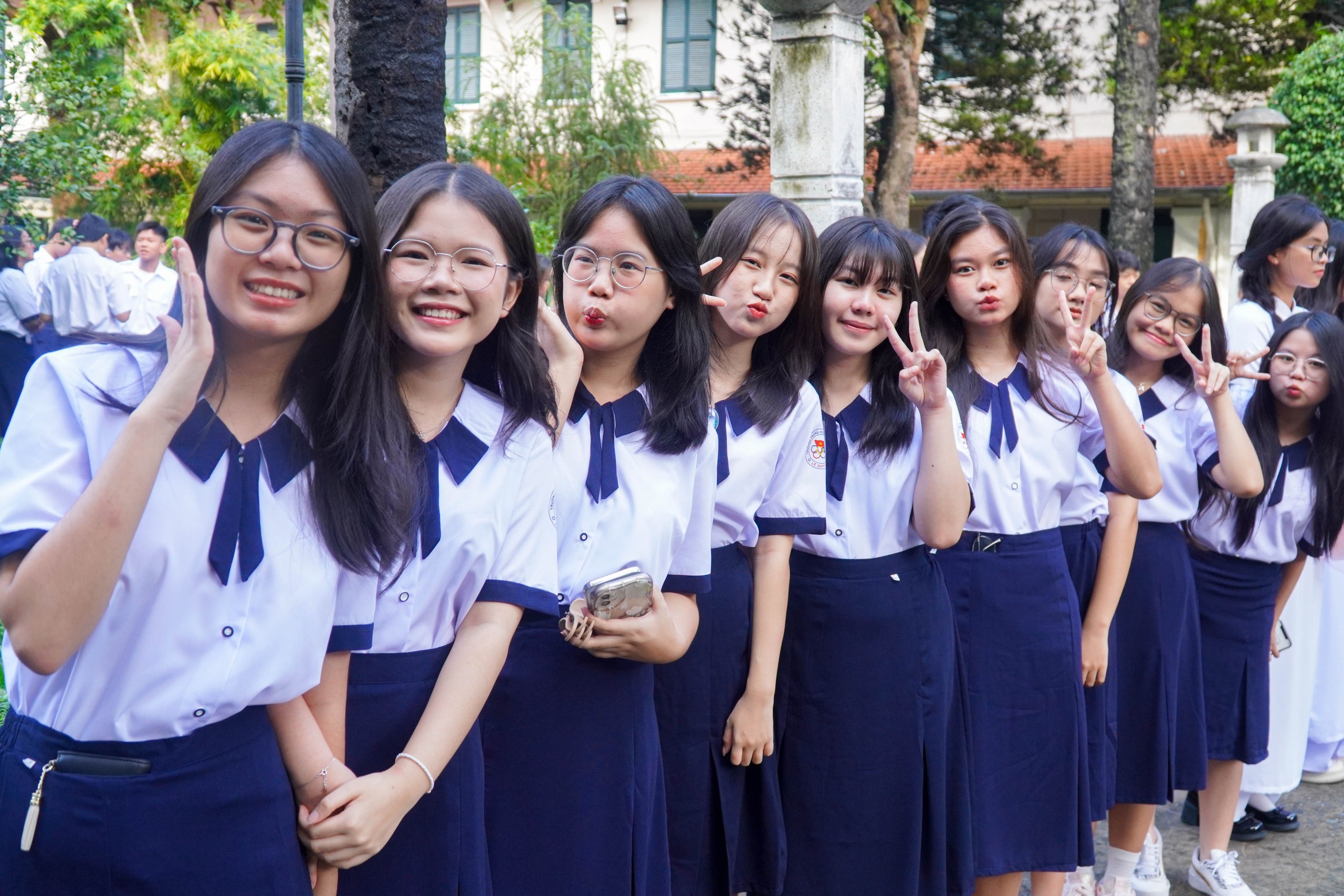 Lễ khai giảng ấn tượng tại ngôi trường THPT lâu đời nhất Việt Nam- Ảnh 2. Lễ khai giảng ấn tượng tại ngôi trường THPT lâu đời nhất Việt Nam- Ảnh 2.