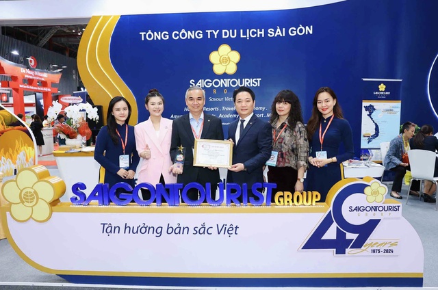 Vinh danh 12 đơn vị tại Hội chợ Du lịch Quốc tế TP.HCM lần thứ 18 - ITE HCMC 2024 - Ảnh 3. Vinh danh 12 đơn vị tại Hội chợ Du lịch Quốc tế TP.HCM lần thứ 18 - ITE HCMC 2024 - Ảnh 3.