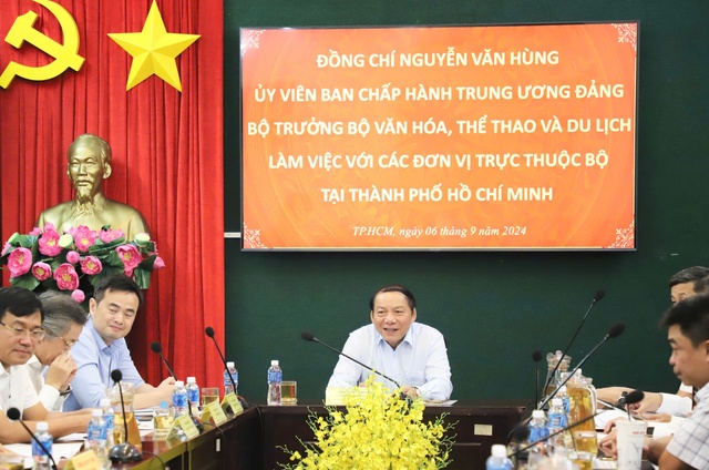 Bộ trưởng Nguyễn Văn Hùng chủ trì buổi làm việc với các đơn vị trực thuộc Bộ tại TP.HCM - Ảnh 4. Bộ trưởng Nguyễn Văn Hùng chủ trì buổi làm việc với các đơn vị trực thuộc Bộ tại TP.HCM - Ảnh 4.
