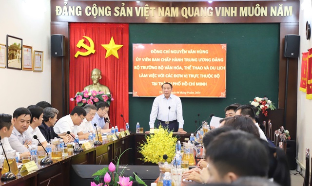 Bộ trưởng Nguyễn Văn Hùng chủ trì buổi làm việc với các đơn vị trực thuộc Bộ tại TP.HCM - Ảnh 5. Bộ trưởng Nguyễn Văn Hùng chủ trì buổi làm việc với các đơn vị trực thuộc Bộ tại TP.HCM - Ảnh 5.