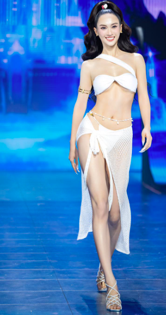 Bán kết Miss Universe Vietnam 2024: 2 mỹ nhân không có tên trong Top 5 xuất sắc gây tiếc nuối- Ảnh 8. Bán kết Miss Universe Vietnam 2024: 2 mỹ nhân không có tên trong Top 5 xuất sắc gây tiếc nuối- Ảnh 8.