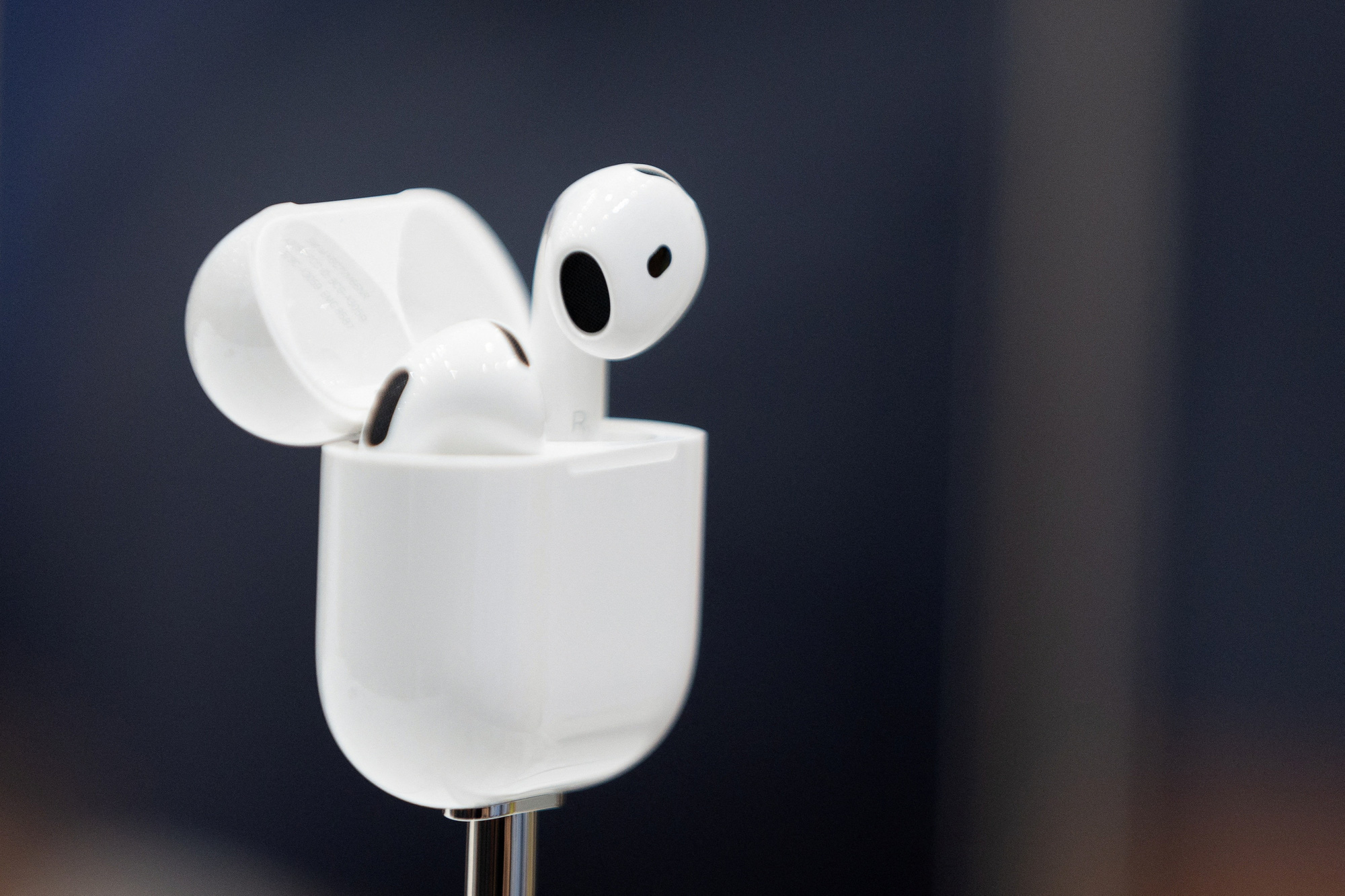 iPhone 16 mở đầu kỷ nguyên trí tuệ nhân tạo của Apple - Ảnh 3. iPhone 16 mở đầu kỷ nguyên trí tuệ nhân tạo của Apple - Ảnh 3.