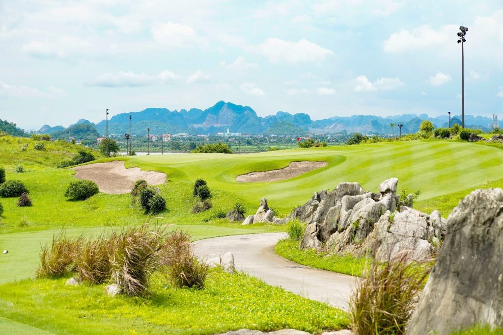 1678081947_Tai-sao-an-trung-vit-lon-voi-rau-ram.jpg - Vietnam.vn Royal Ninh Binh6