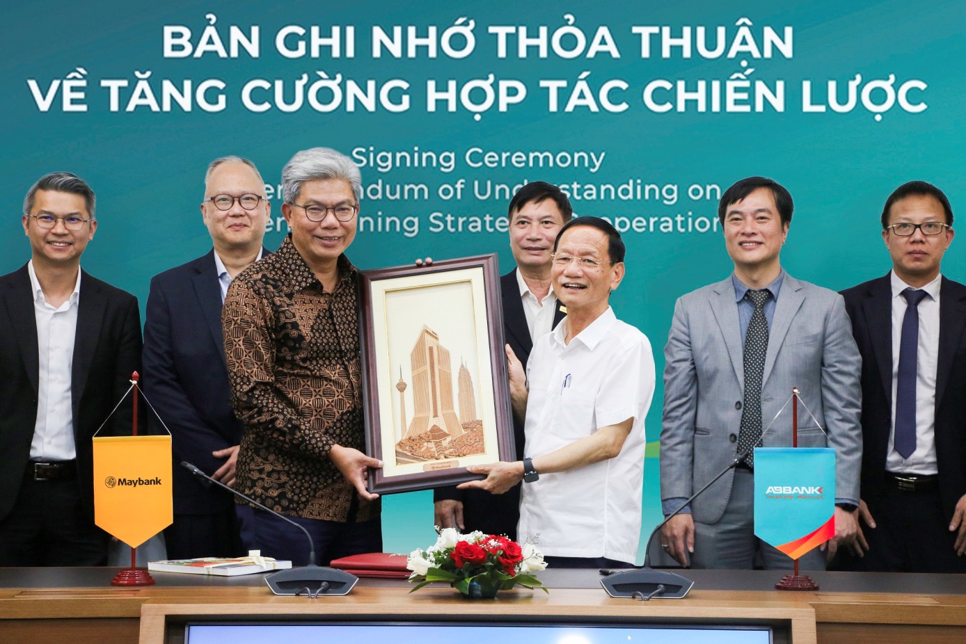 ABBANK và MAYBANK siết chặt quan hệ hợp tác chiến lược- Ảnh 2. ABBANK và MAYBANK siết chặt quan hệ hợp tác chiến lược- Ảnh 2.
