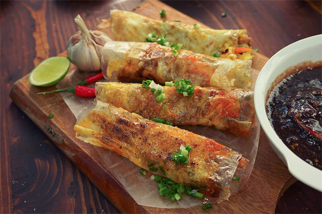 Những món ăn vặt biến tấu từ bánh tráng- Ảnh 3. Những món ăn vặt biến tấu từ bánh tráng- Ảnh 3.