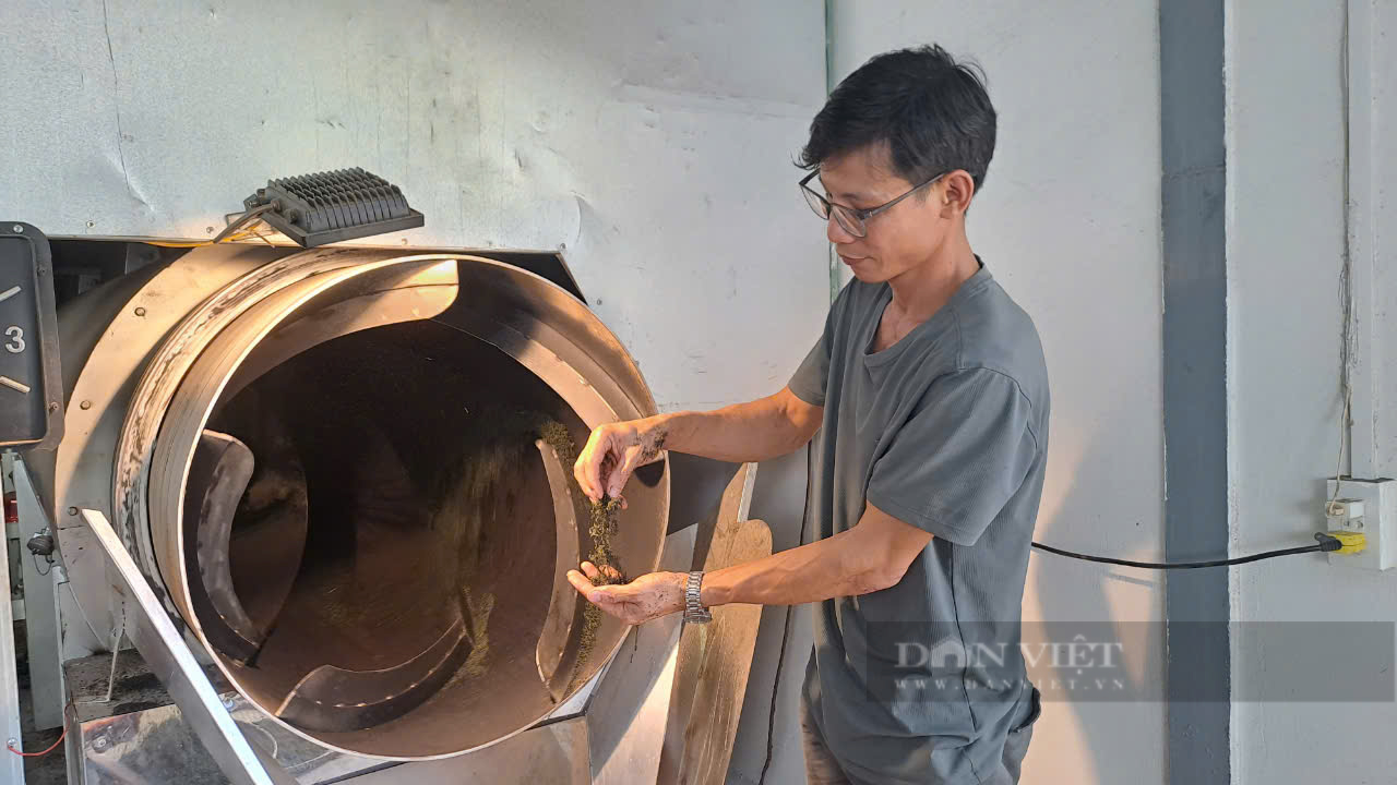 Khởi nghiệp thành công với nghề làm chè, anh nông dân Thái Nguyên thu 3 tỷ đồng mỗi năm- Ảnh 3. Khởi nghiệp thành công với nghề làm chè, anh nông dân Thái Nguyên thu 3 tỷ đồng mỗi năm- Ảnh 3.