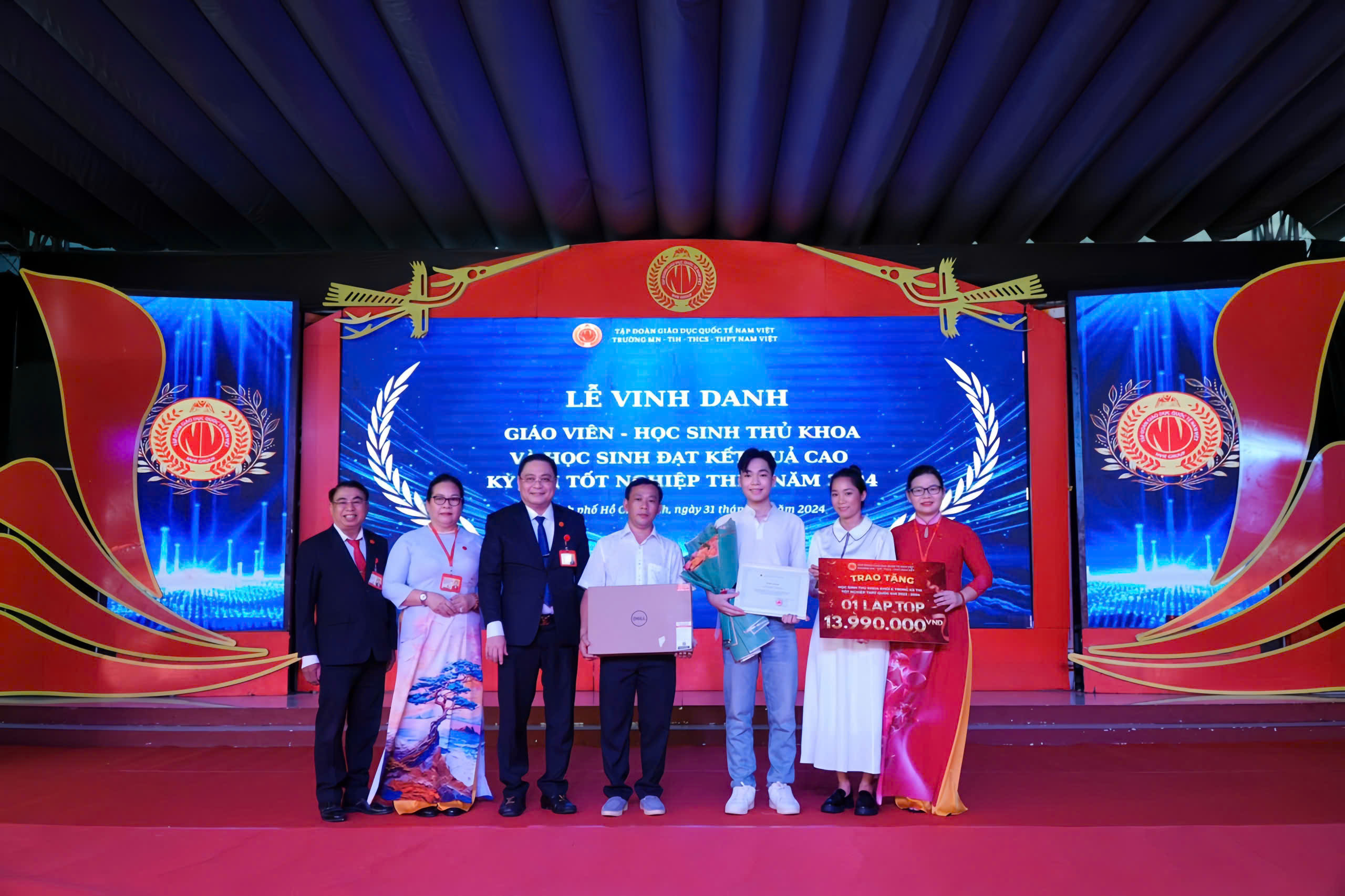 Không cần học thêm, học sinh vẫn vững vàng chinh phục các kỳ thi - Ảnh 3. Không cần học thêm, học sinh vẫn vững vàng chinh phục các kỳ thi - Ảnh 3.