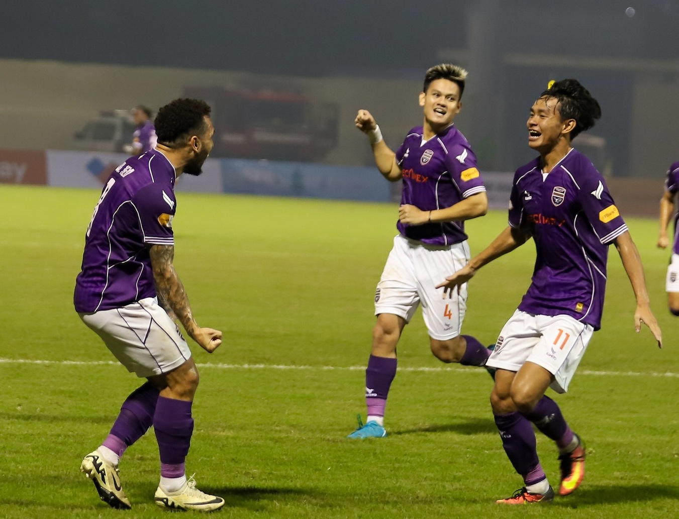 Wellington Nem bắt đầu để lại dấu ấn trong lối chơi CLB Bình Dương Wellington Nem bắt đầu để lại dấu ấn trong lối chơi CLB Bình Dương
