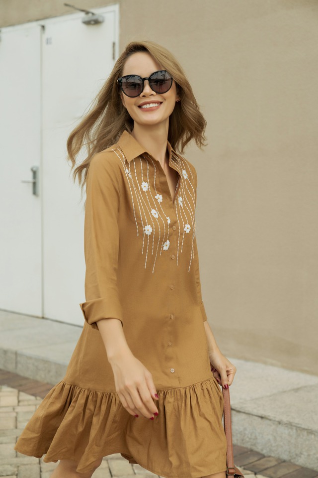 Váy suông linen, trang phục đa năng và thiết thực nhất tủ đồ- Ảnh 2. Váy suông linen, trang phục đa năng và thiết thực nhất tủ đồ- Ảnh 2.