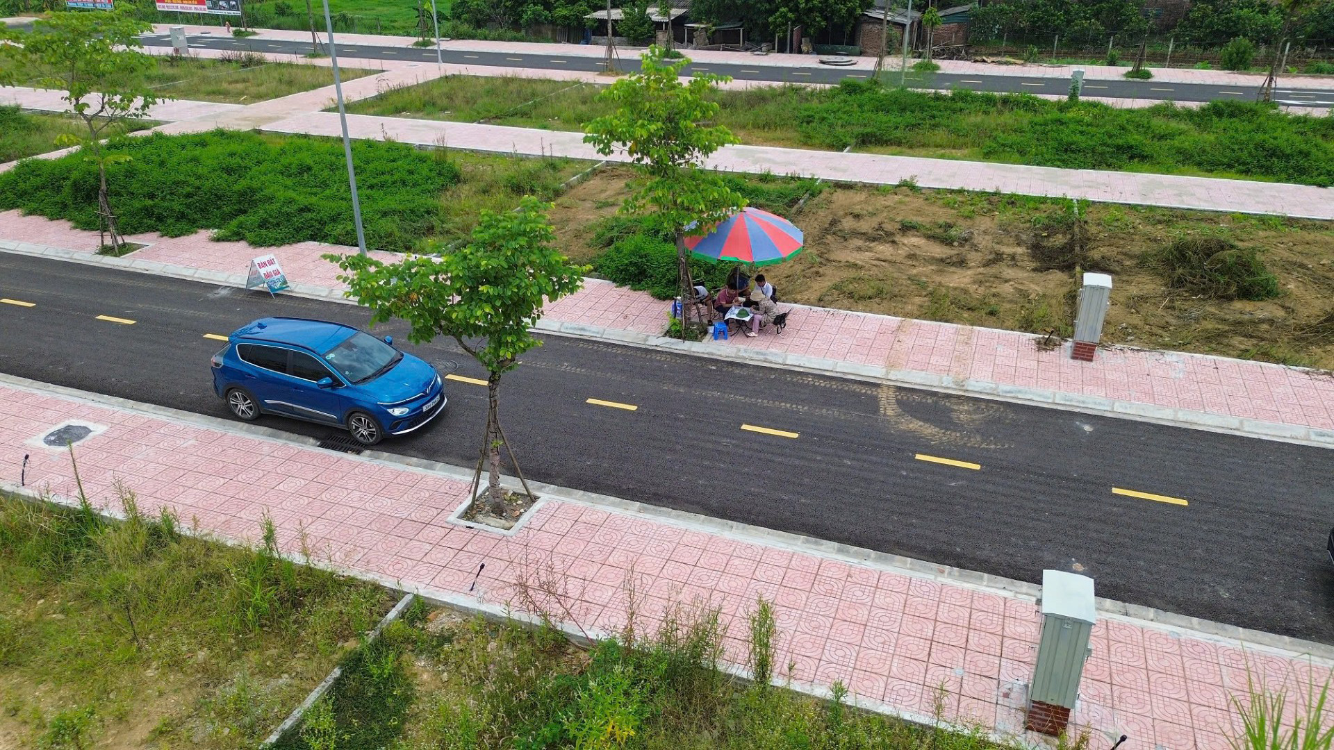 Kịp thời ngăn chặn thổi giá nhà, đất- Ảnh 2. Kịp thời ngăn chặn thổi giá nhà, đất- Ảnh 2.