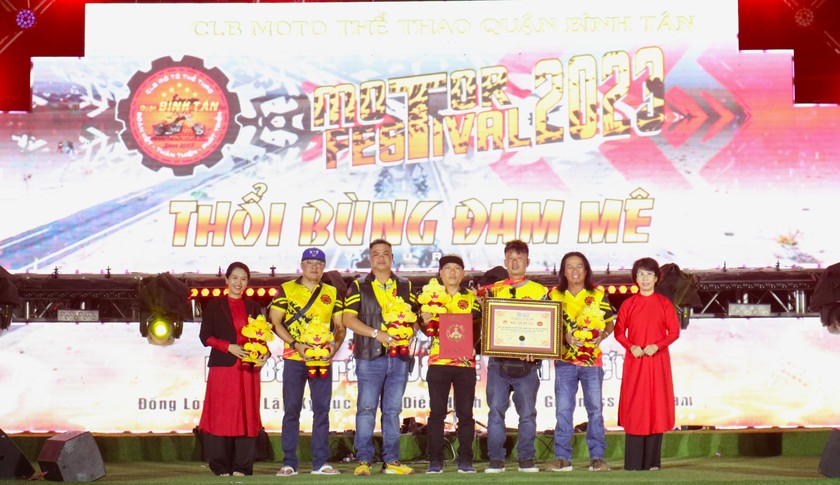 Lễ hội Moto Festival 2023 đón nhận Kỷ lục Guinness Việt Nam “Đoàn diễu hành moto có số lượng nhiều nhất Việt Nam” năm 2023. Lễ hội Moto Festival 2023 đón nhận Kỷ lục Guinness Việt Nam “Đoàn diễu hành moto có số lượng nhiều nhất Việt Nam” năm 2023.