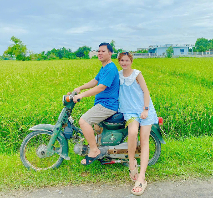 Cô gái Long An lấy chồng hơn 13 tuổi: Cứ giận lại đổi cách xưng hô - Ảnh 5. Cô gái Long An lấy chồng hơn 13 tuổi: Cứ giận lại đổi cách xưng hô - Ảnh 5.