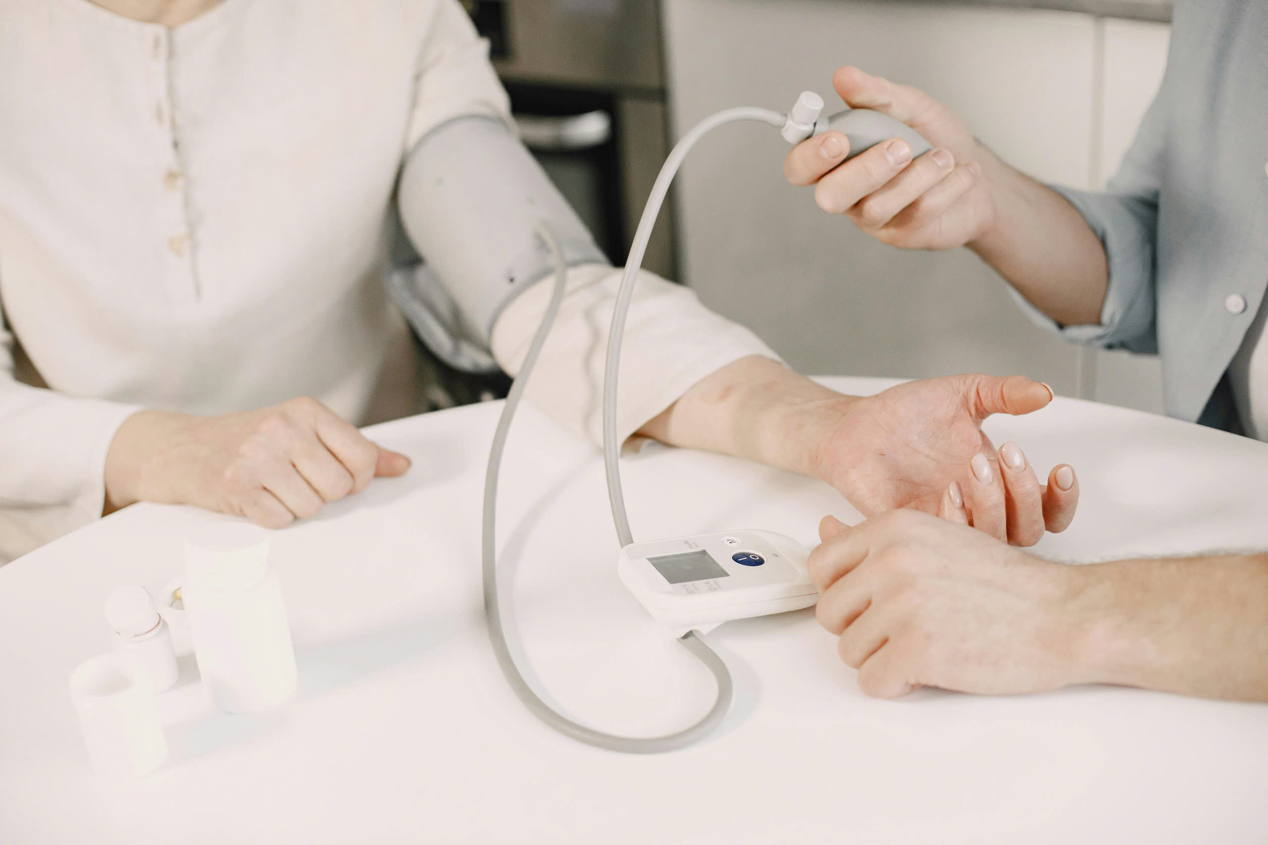 Người lớn tuổi gặp điều này trong khi ngủ, coi chừng bị tăng huyết áp- Ảnh 2. Người lớn tuổi gặp điều này trong khi ngủ, coi chừng bị tăng huyết áp- Ảnh 2.
