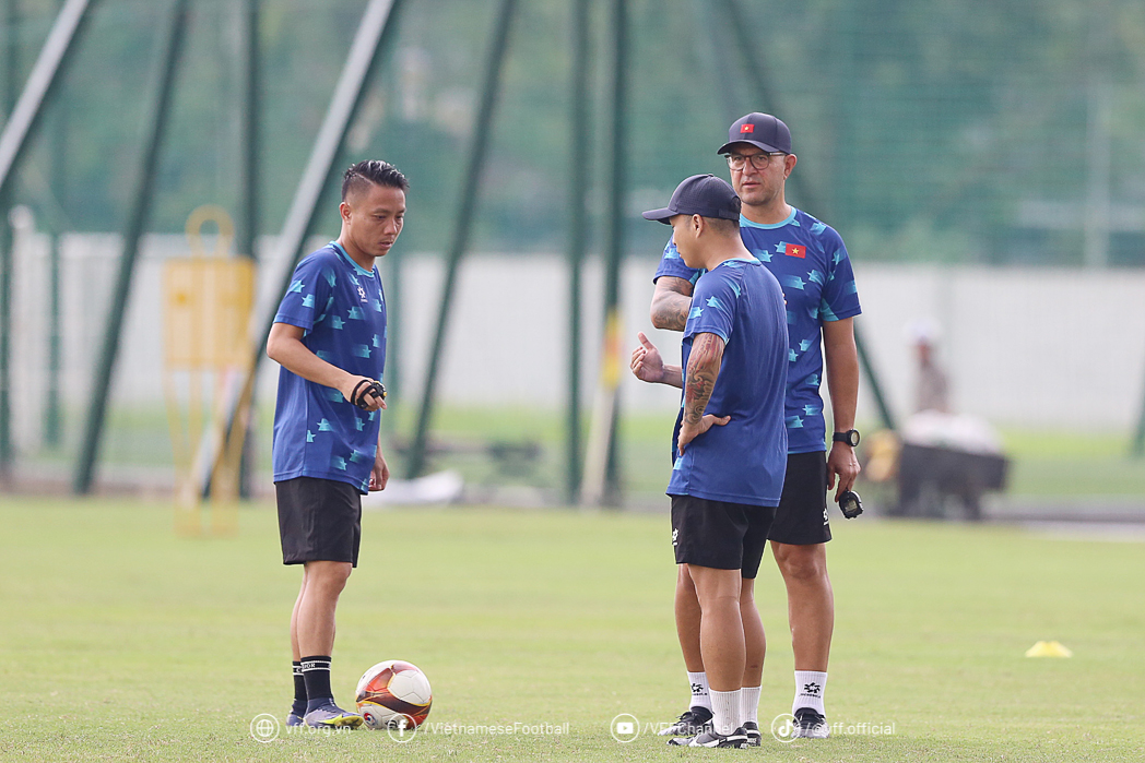 Lịch thi đấu U.17 Việt Nam mới nhất: 'Du đấu' Nhật Bản trước khi gặp đối thủ mạnh- Ảnh 2. Lịch thi đấu U.17 Việt Nam mới nhất: 'Du đấu' Nhật Bản trước khi gặp đối thủ mạnh- Ảnh 2.