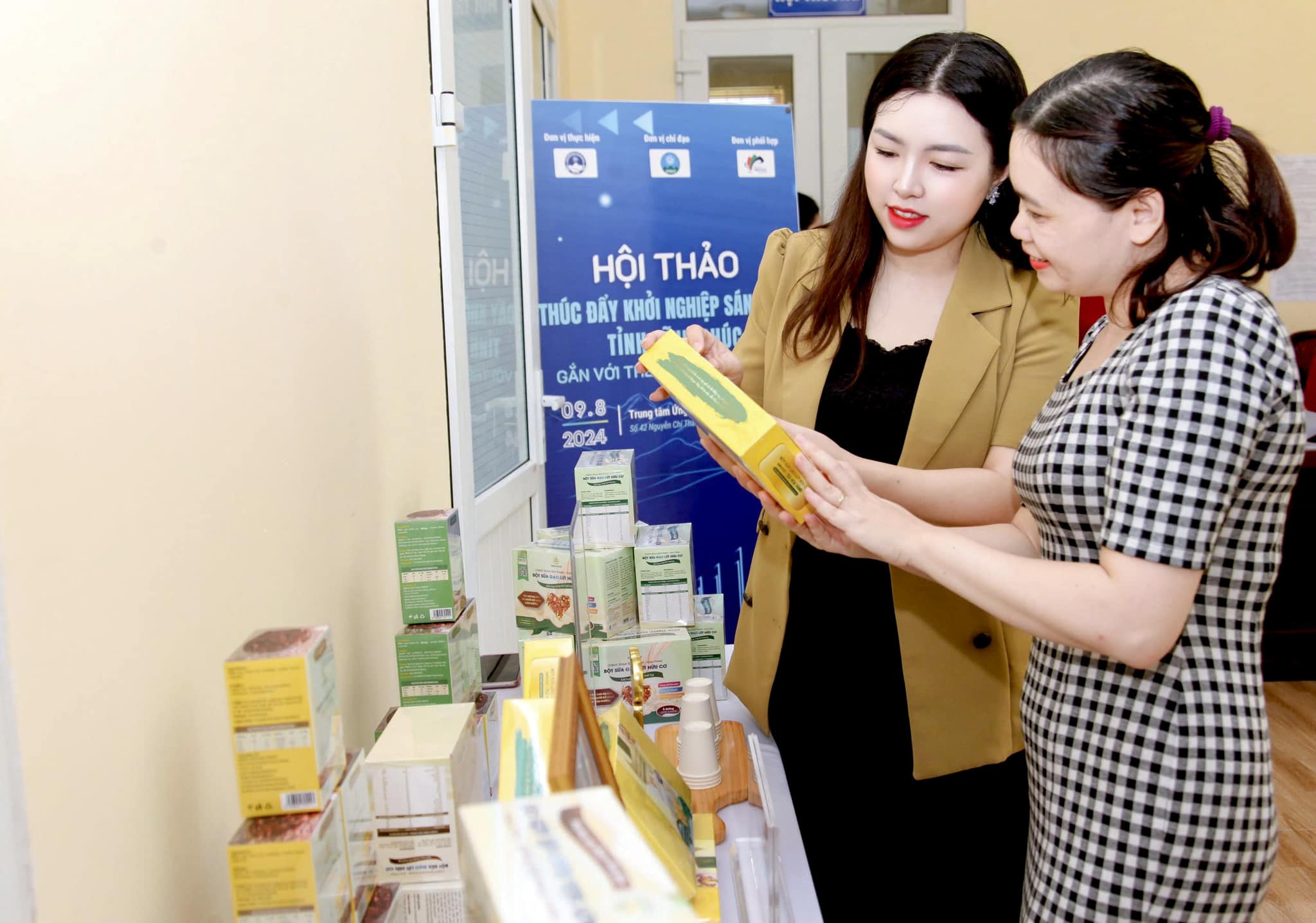 Ứng dụng công nghệ cao sản xuất sản phẩm từ gạo lứt hữu cơ- Ảnh 2. Ứng dụng công nghệ cao sản xuất sản phẩm từ gạo lứt hữu cơ- Ảnh 2.