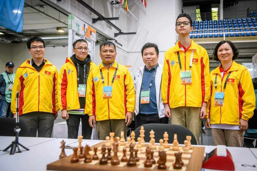 Cờ vua Việt Nam nhận thất bại đầu tiên tại Olympiad 2024- Ảnh 2. Cờ vua Việt Nam nhận thất bại đầu tiên tại Olympiad 2024- Ảnh 2.