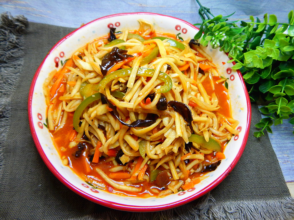 Hãy ăn hết mình 5 loại rau không thuốc trừ sâu này: Đem làm món rau xào hay nấu canh đều ngon - Ảnh 4. Hãy ăn hết mình 5 loại rau không thuốc trừ sâu này: Đem làm món rau xào hay nấu canh đều ngon - Ảnh 4.