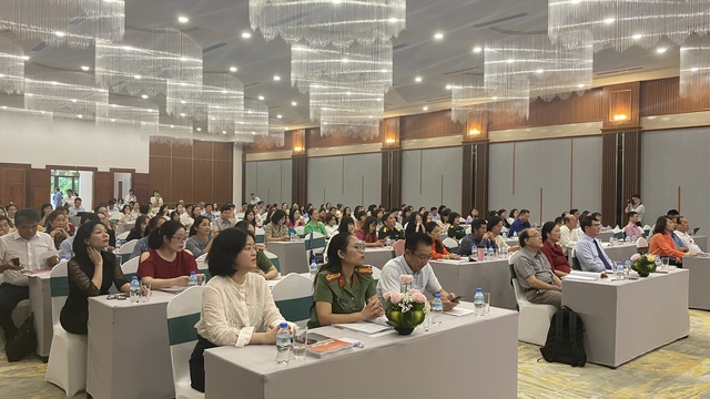 Hội nghị - Hội thảo “Ứng dụng Khung phân loại thập phân Dewey 23 (DDC 23) trong hoạt động nghiệp vụ của các thư viện Việt Nam (2014 - 2023)" - Ảnh 4. Hội nghị - Hội thảo “Ứng dụng Khung phân loại thập phân Dewey 23 (DDC 23) trong hoạt động nghiệp vụ của các thư viện Việt Nam (2014 - 2023)" - Ảnh 4.