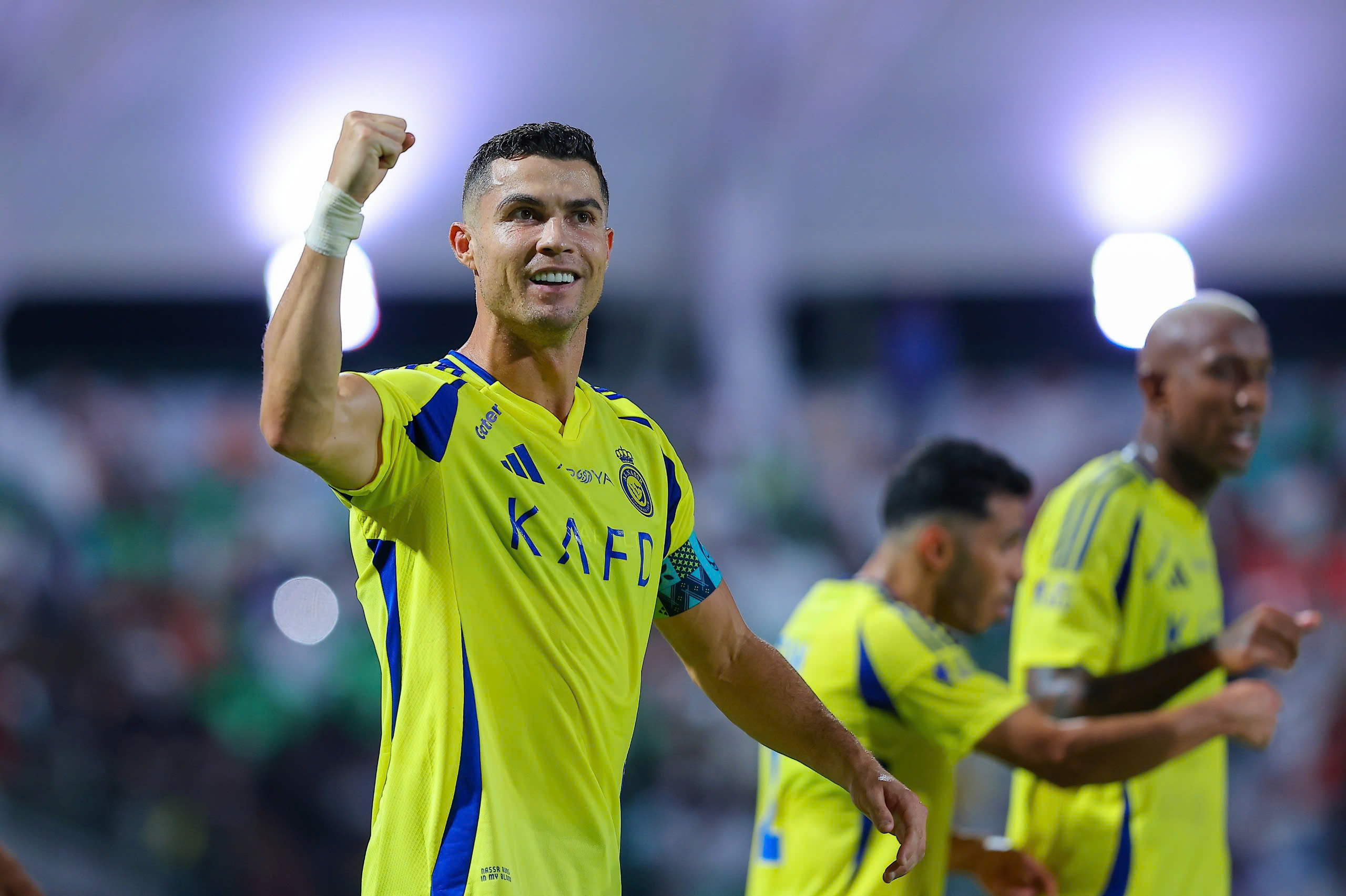 Ronaldo ‘khai nòng’ dưới triều đại HLV mới, Al Nassr thắng đậm đội của HLV Steven Gerrard- Ảnh 2. Ronaldo ‘khai nòng’ dưới triều đại HLV mới, Al Nassr thắng đậm đội của HLV Steven Gerrard- Ảnh 2.