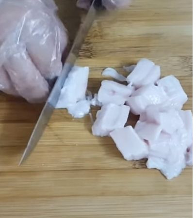 Cách làm tóp mỡ bằng nồi chiên không dầu ngon giòn, nhanh bất ngờ và nhàn tênh - Ảnh 2. Sơ chế mỡ