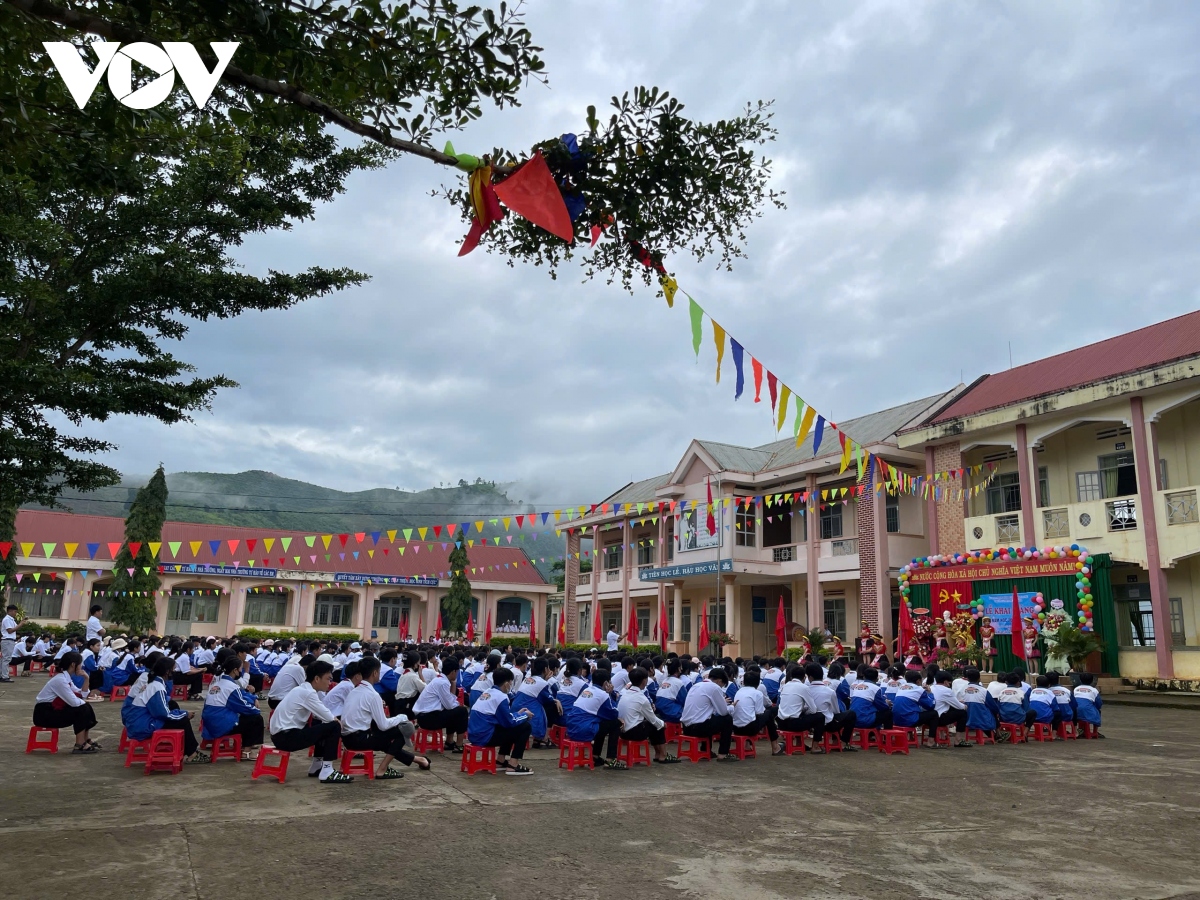 nỗi niềm giáo viên hợp đồng ở vùng sâu Đắk nông hình ảnh 4 noi niem giao vien hop dong o vung sau Dak nong hinh anh 4