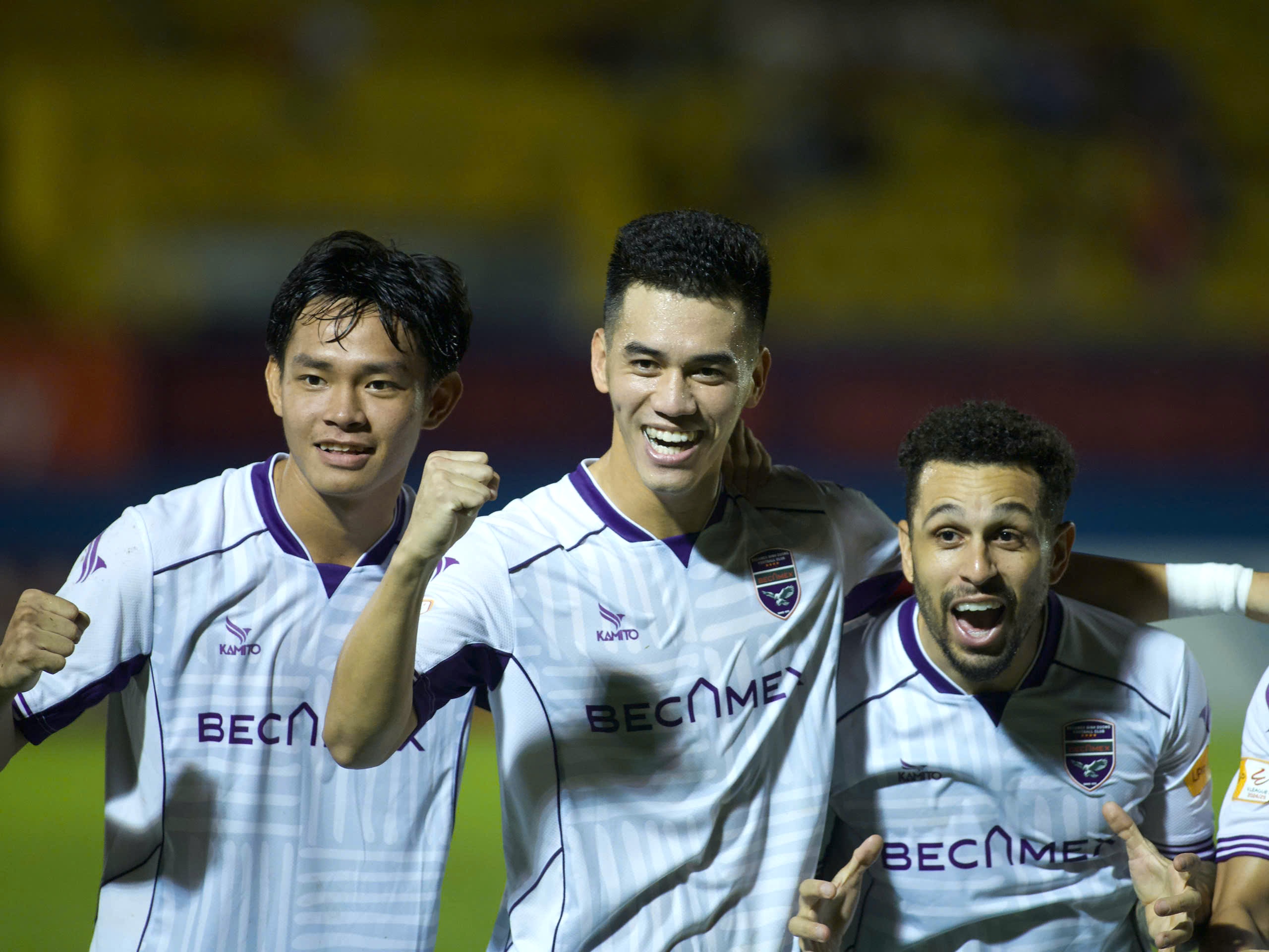 Người hâm mộ Bình Dương mong sớm thấy Wellington Nem tỏa sáng cùng Tiến Linh Người hâm mộ Bình Dương mong sớm thấy Wellington Nem tỏa sáng cùng Tiến Linh