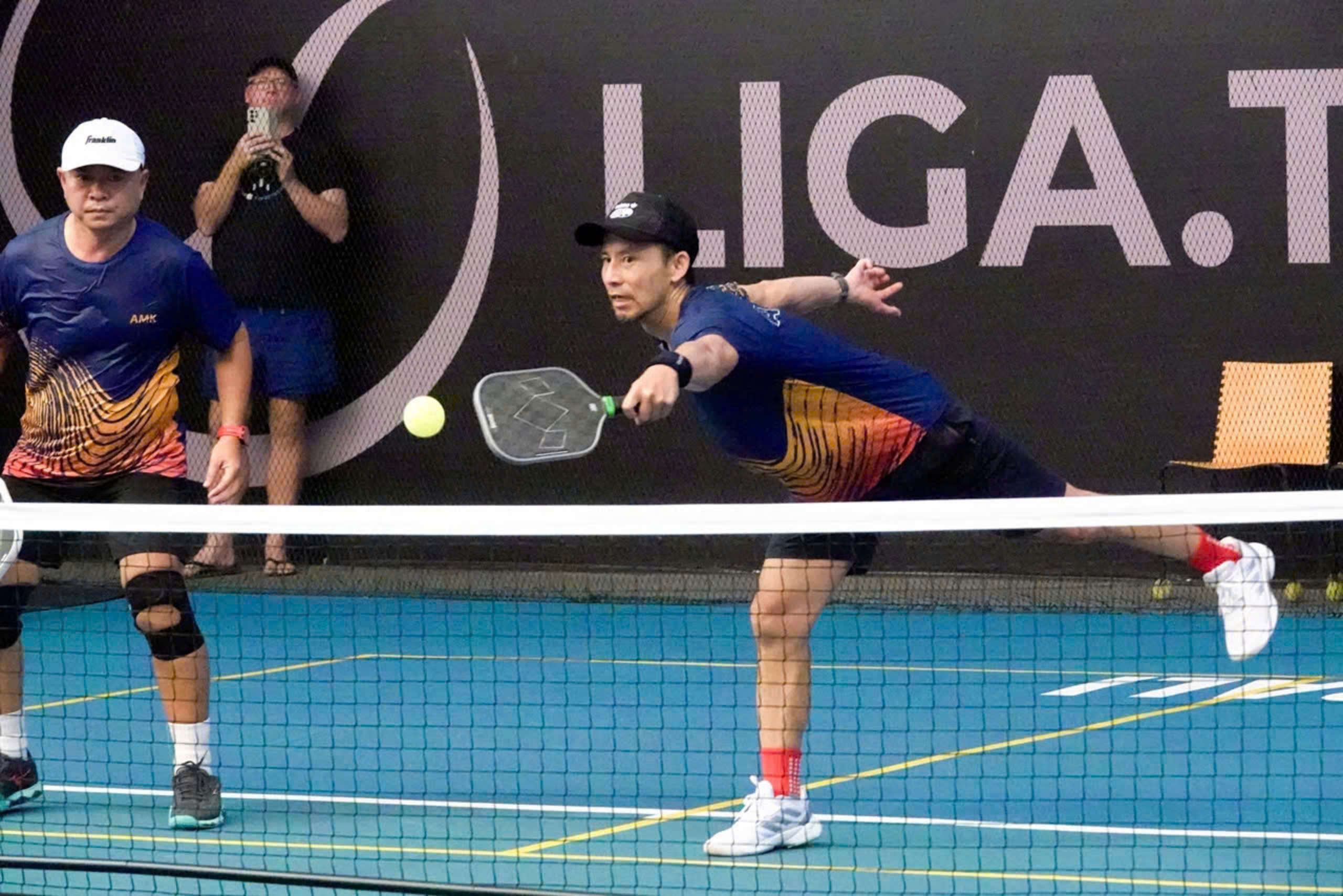 Thú vị 2 'lão tướng' của Việt Nam vô địch giải pickleball thế giới- Ảnh 3. Thú vị 2 'lão tướng' của Việt Nam vô địch giải pickleball thế giới- Ảnh 3.