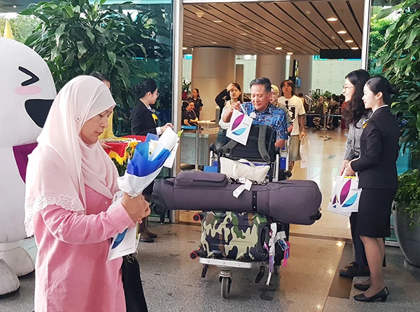 Du khách Malaysia đến với Đà Nẵng. Du khách Malaysia đến với Đà Nẵng.