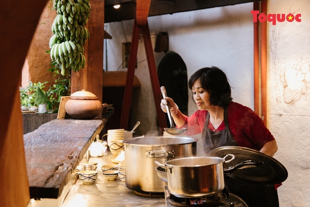 Những món ăn làm nên đặc trưng ẩm thực miền duyên hải Nam Trung Bộ - Ảnh 4. Những món ăn làm nên đặc trưng ẩm thực miền duyên hải Nam Trung Bộ - Ảnh 4.