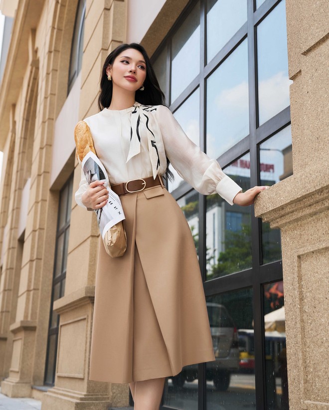3 từ khóa làm nên xu hướng thời trang công sở hiện đại- Ảnh 7. 3 từ khóa làm nên xu hướng thời trang công sở hiện đại- Ảnh 7.